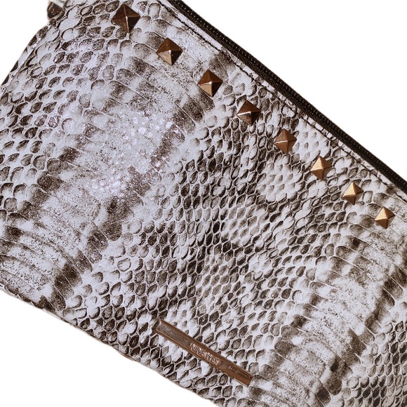 Nine West wallet - Picture 2 of 6